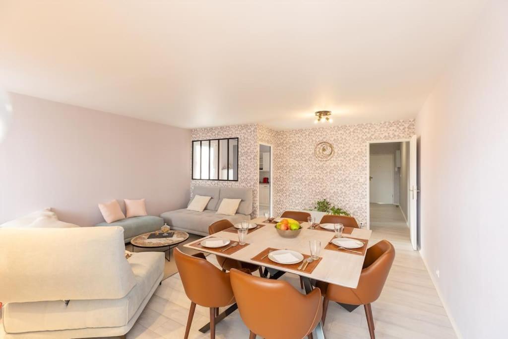 Appartement Spacieux/ Disneyland/Paris/Wifi/Bureau Champs-Sur-Marne Dış mekan fotoğraf